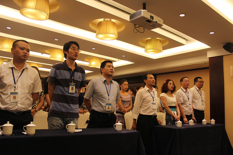 堅(jiān)定信心，再創(chuàng)奇跡——新思路裝飾召開(kāi)八月工